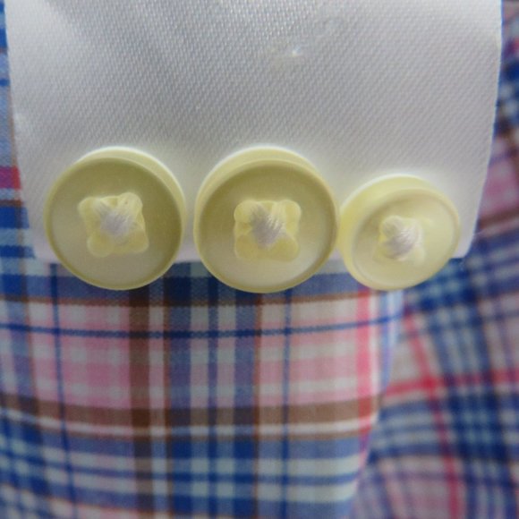 Egara* Men's Long Sleeve Button Down Curved Hem‎ Plaid Dress Shirt ~ Size Large - Picture 5 of 11